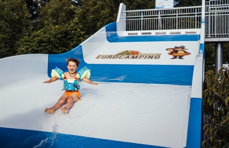Familiecamping brabant met glijbaan